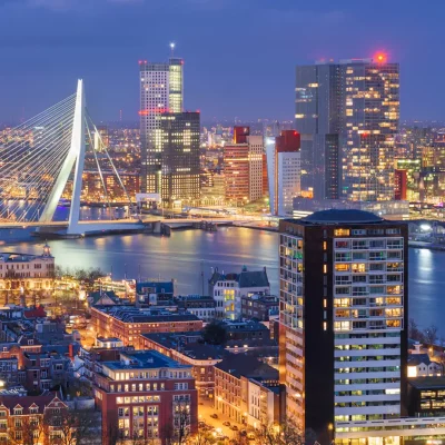 15-daagse-noorse-fjorden-cruise‑september‑2026-port-rotterdam-the-netherlands-skyscraper-c037