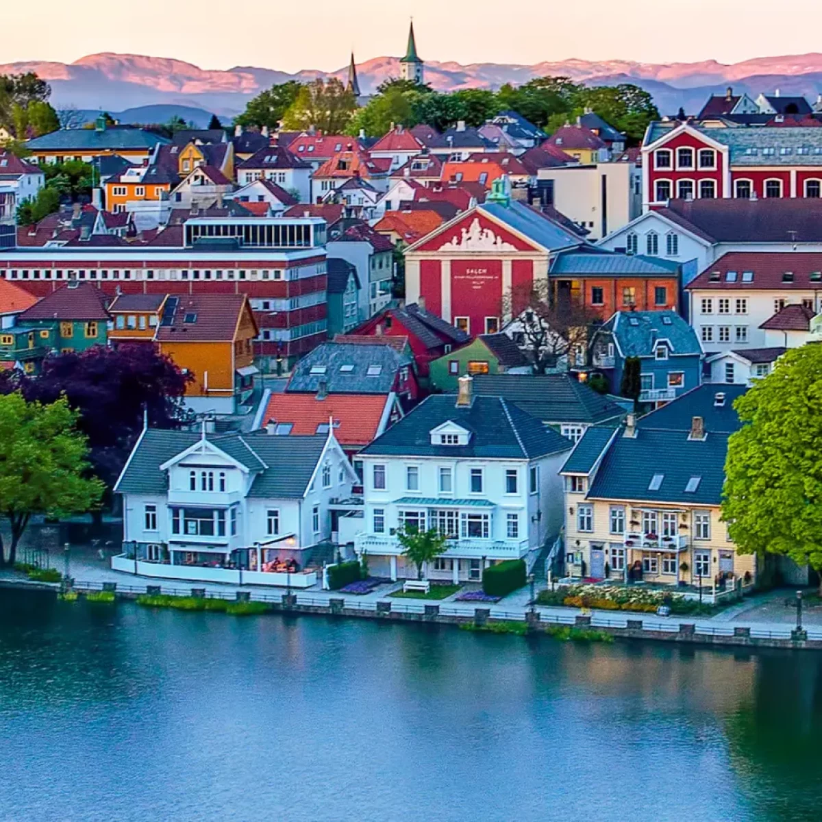15-daagse-noorse-fjorden-cruise‑september‑2026-stavanger-surroundings-120318-39804-c037