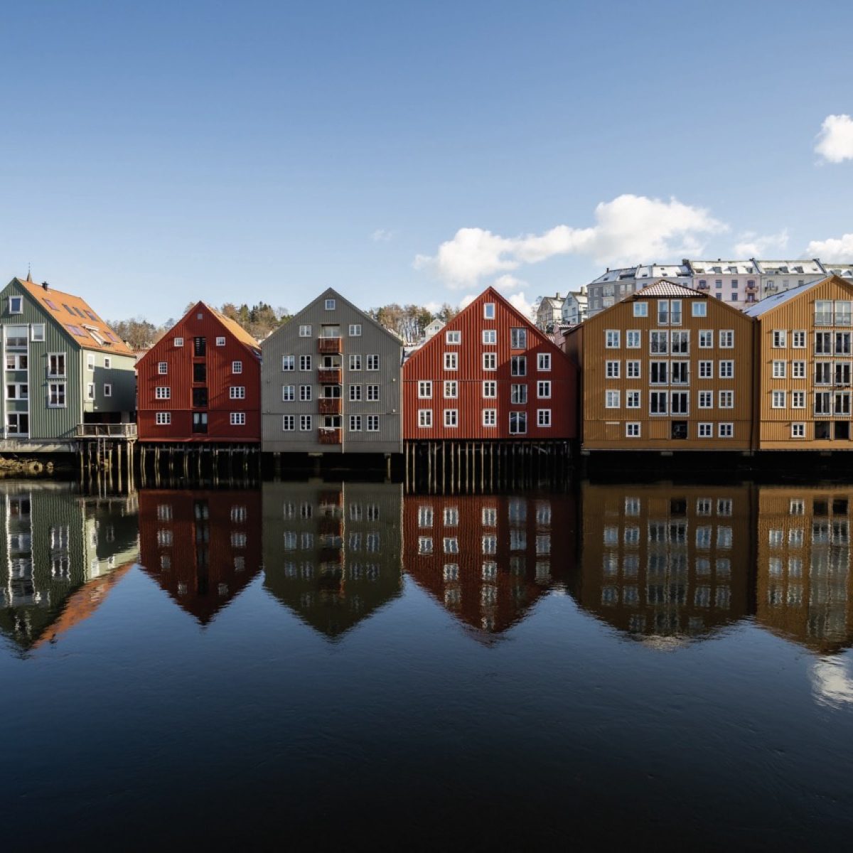 4x-wintercruises-lapland-botnische-zee-zee-ijs-poollicht-scandinavische-winter-vanuit-hamburg-1