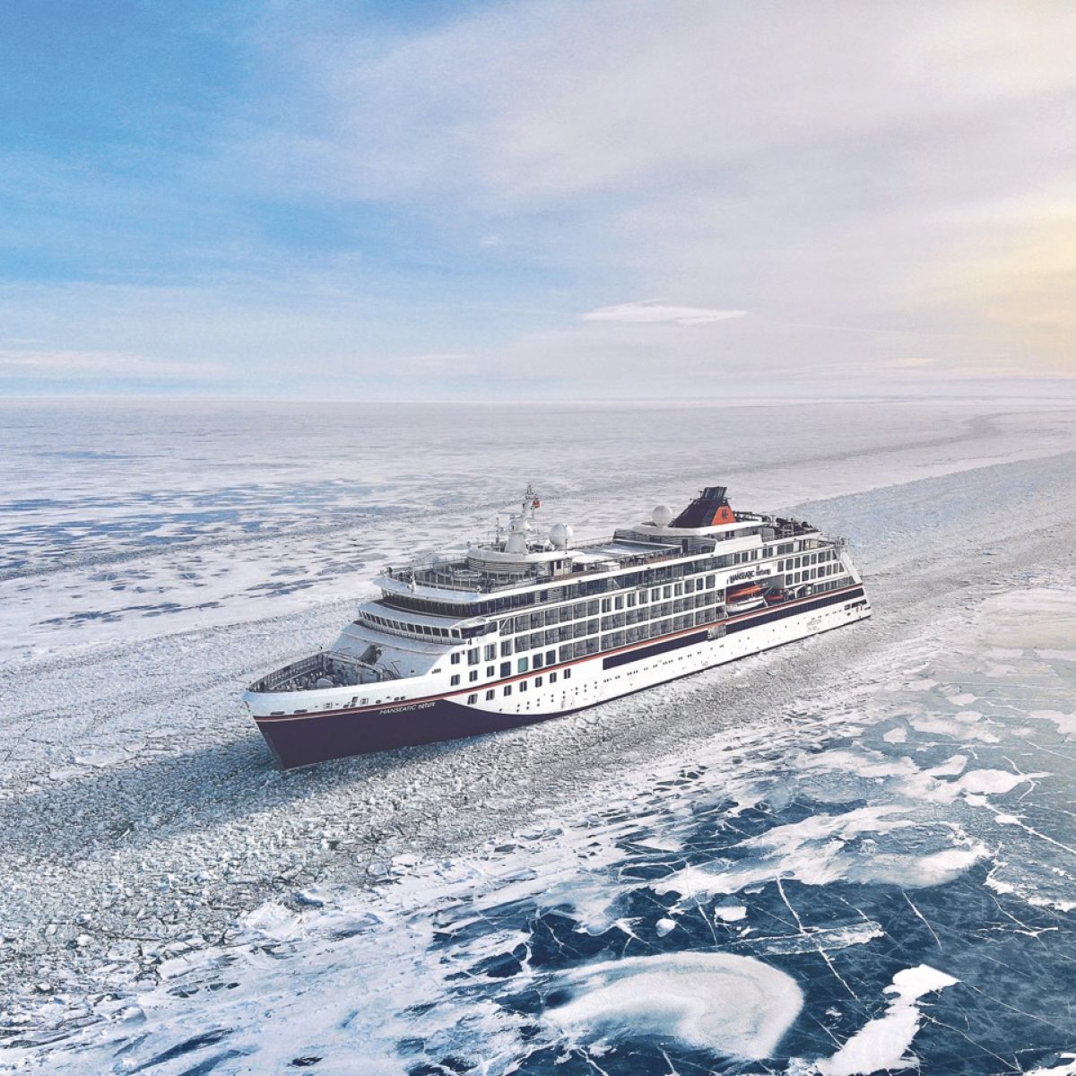 4x-wintercruises-lapland-botnische-zee-zee-ijs-poollicht-scandinavische-winter-vanuit-hamburg-4