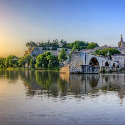Rhone_Avignon_AdobeStock_107918173-1-WEB