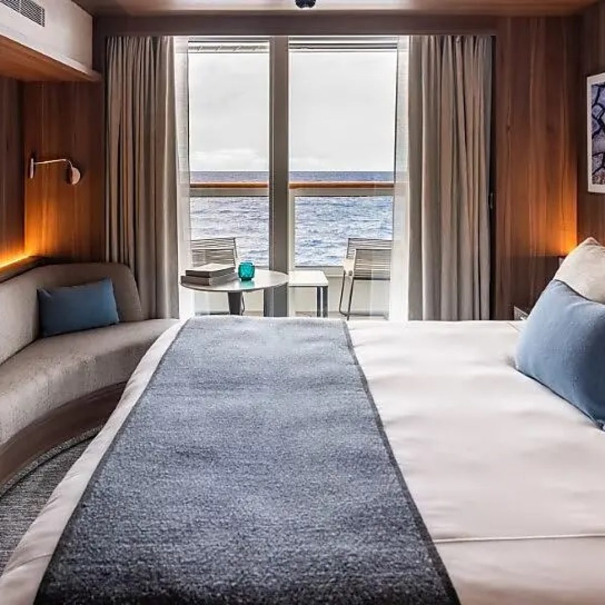commandant-charcot-balcony-stateroom-lower-deck