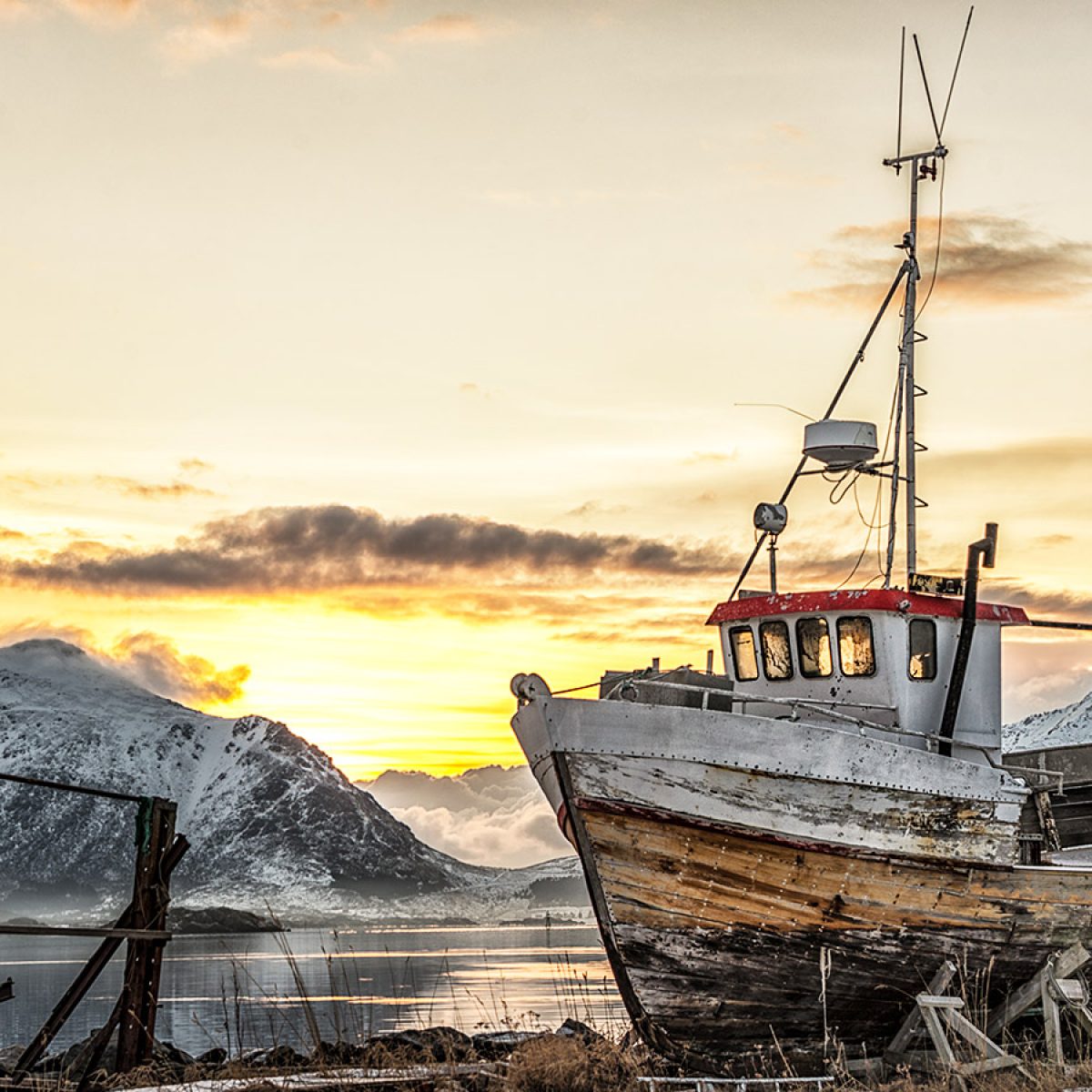 noorwegen-op-zoek-naar-het-noorderlicht-lofoten-boot